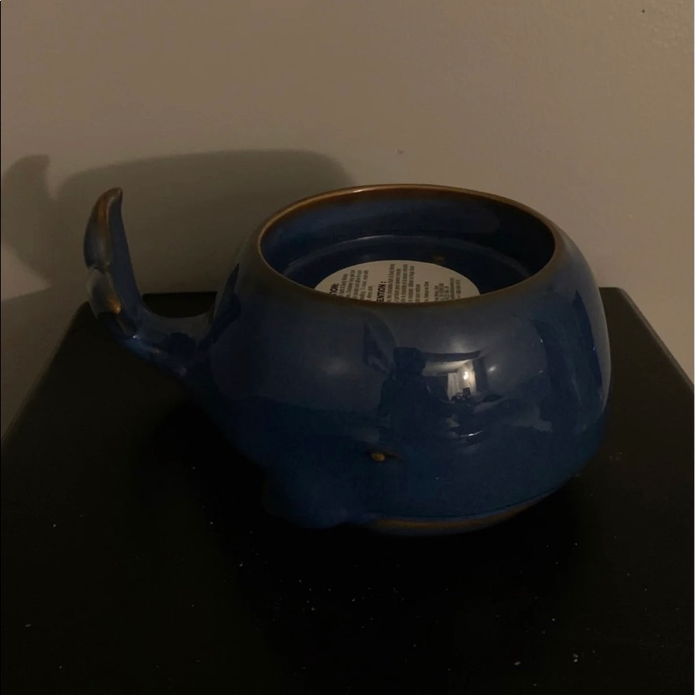 Candle holder